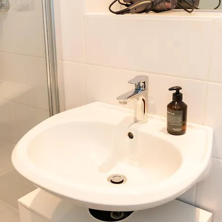 Modernes In Der Innenstadt Klagenfurt * Klagenfurt am Woerthersee