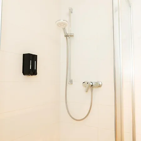 Modernes In Der Innenstadt Klagenfurt *