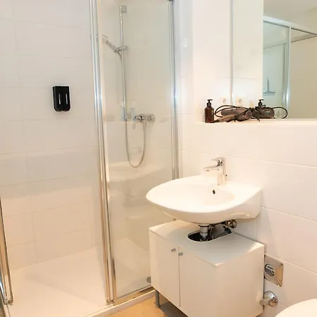Modernes In Der Innenstadt Klagenfurt Apartman