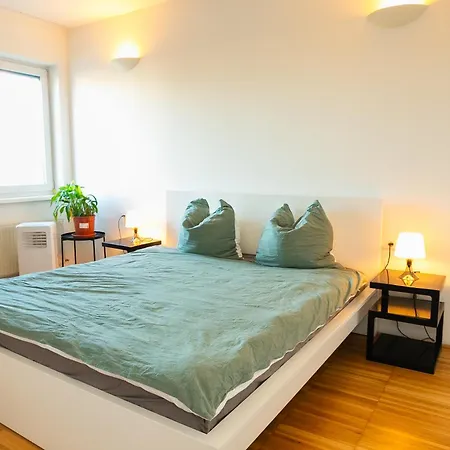 Modernes In Der Innenstadt Klagenfurt