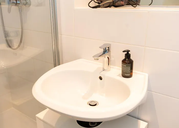 Modernes In Der Innenstadt Klagenfurt * Klagenfurt am Woerthersee