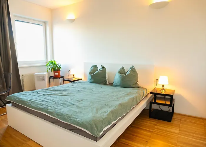 Modernes In Der Innenstadt Klagenfurt